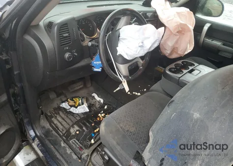 2008 Chevrolet Silverado K1500 z USA, uszkodzony, nr VIN 2GCEK19J981145376